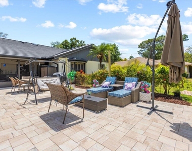 1345 Sw Cedar Cove - Photo Thumbnail 39