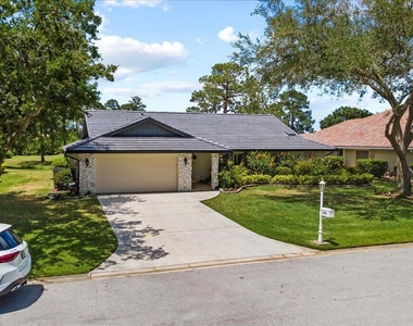1345 Sw Cedar Cove - Photo Thumbnail 41