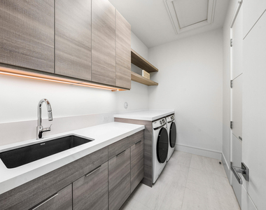 320 Ne Wavecrest Way - Photo Thumbnail 54