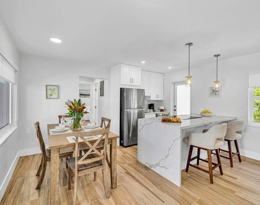347 N Birch Road - Photo Thumbnail 1