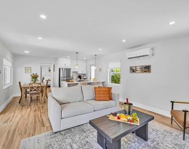 347 N Birch Road - Photo Thumbnail 9