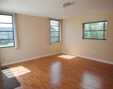 2213 Cypress Island Drive - Photo Thumbnail 6