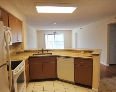 2213 Cypress Island Drive - Photo Thumbnail 4