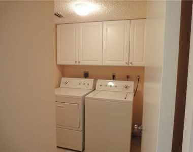 2213 Cypress Island Drive - Photo Thumbnail 12