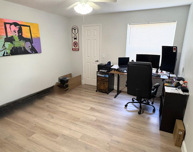 1760 Palm Cove Boulevard - Photo Thumbnail 7