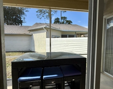 1049 Mourning Dove Lane - Photo Thumbnail 16