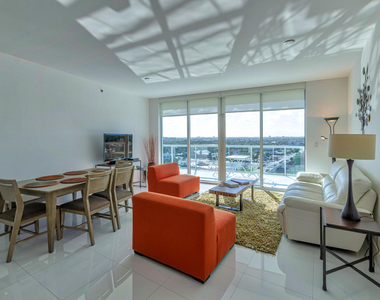 1 N Ocean Boulevard - Photo Thumbnail 4