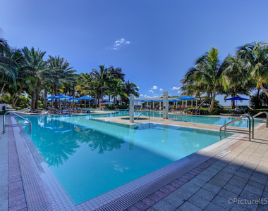 1 N Ocean Boulevard - Photo Thumbnail 23