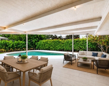 9855 Sandalfoot Boulevard - Photo Thumbnail 15