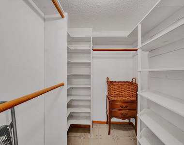 9470 Poinciana Place - Photo Thumbnail 38