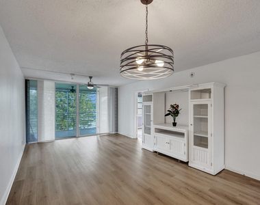 9470 Poinciana Place - Photo Thumbnail 19