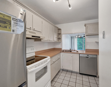 9470 Poinciana Place - Photo Thumbnail 11