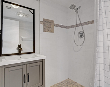 9470 Poinciana Place - Photo Thumbnail 32