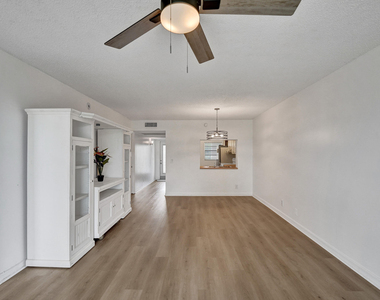 9470 Poinciana Place - Photo Thumbnail 24