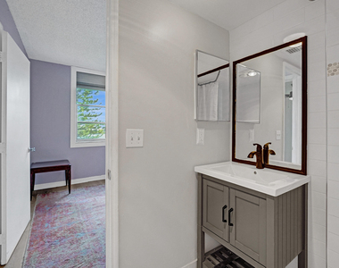 9470 Poinciana Place - Photo Thumbnail 33