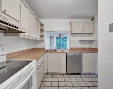 9470 Poinciana Place - Photo Thumbnail 13