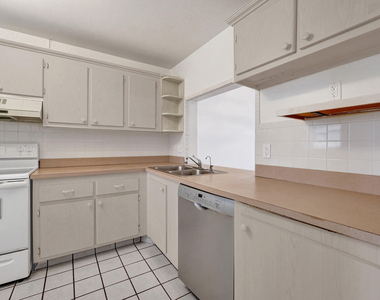 9470 Poinciana Place - Photo Thumbnail 8