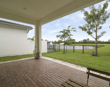 8914 Kingsmoor Way - Photo Thumbnail 27