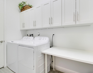 8914 Kingsmoor Way - Photo Thumbnail 26