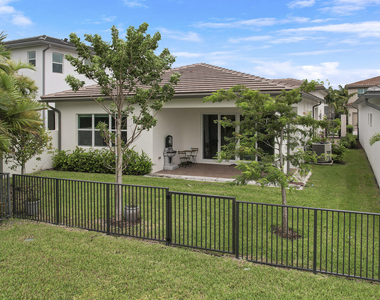 8914 Kingsmoor Way - Photo Thumbnail 30