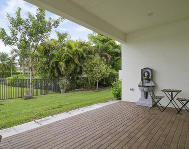 8914 Kingsmoor Way - Photo Thumbnail 28