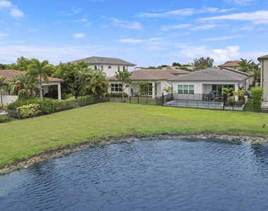 8914 Kingsmoor Way - Photo Thumbnail 32