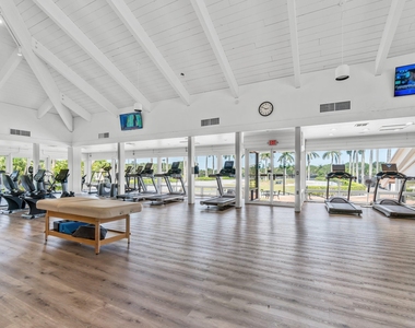 3192 Blue Cypress Lane - Photo Thumbnail 83