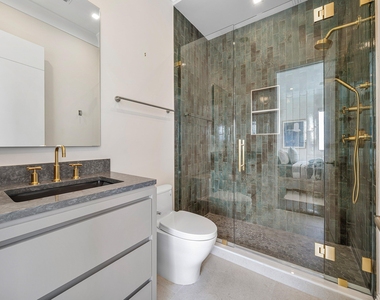 3192 Blue Cypress Lane - Photo Thumbnail 31