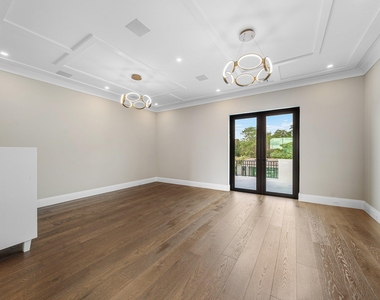 3192 Blue Cypress Lane - Photo Thumbnail 41