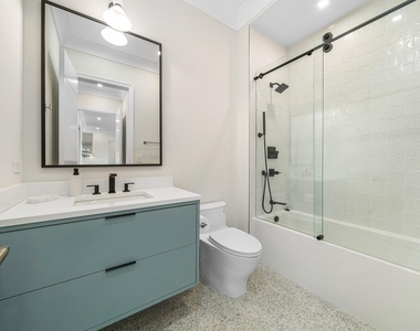 3192 Blue Cypress Lane - Photo Thumbnail 43