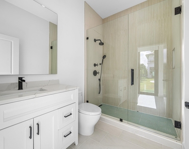 3192 Blue Cypress Lane - Photo Thumbnail 64