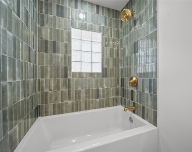 1034 W Boyd Street - Photo Thumbnail 17