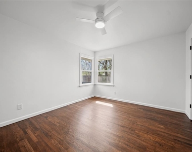1034 W Boyd Street - Photo Thumbnail 14