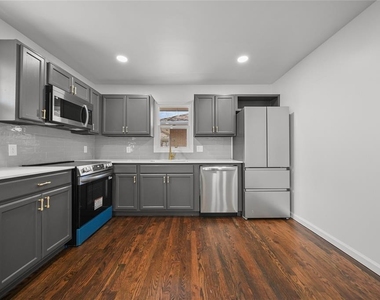 1034 W Boyd Street - Photo Thumbnail 7