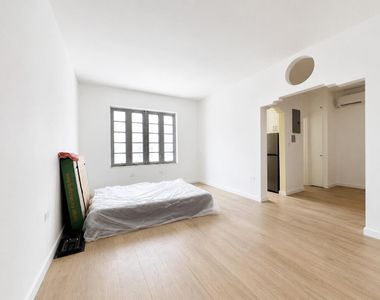 901 Collins Avenue - Photo Thumbnail 24