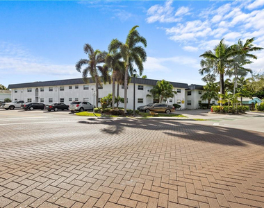 1470 N Dixie Highway - Photo Thumbnail 19