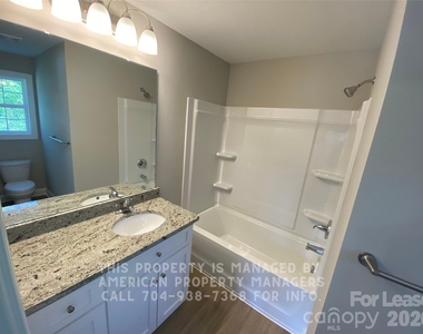 2701 Vale Avenue - Photo Thumbnail 9