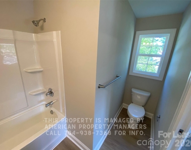 2701 Vale Avenue - Photo Thumbnail 10