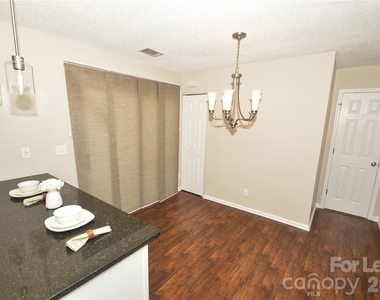605 Mountainwater Drive - Photo Thumbnail 6