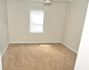 605 Mountainwater Drive - Photo Thumbnail 23
