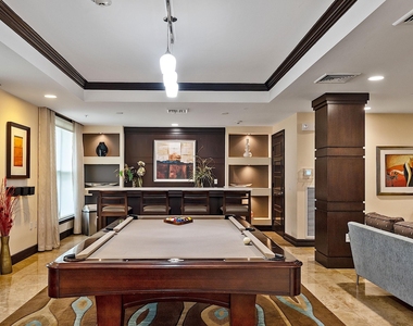 2421 Ne 65th Street - Photo Thumbnail 12