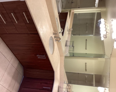 2421 Ne 65th Street - Photo Thumbnail 29