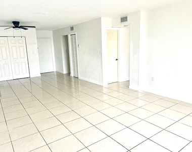 7000 Nw 186th Street - Photo Thumbnail 19