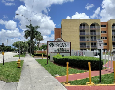 7000 Nw 186th Street - Photo Thumbnail 14