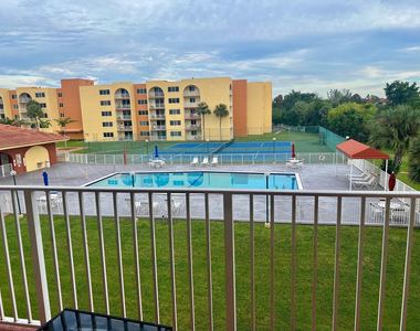 7000 Nw 186th Street - Photo Thumbnail 5