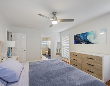 756 Juniper Place - Photo Thumbnail 7