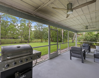 756 Juniper Place - Photo Thumbnail 17