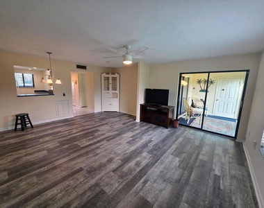 5403 Se Miles Grant Road - Photo Thumbnail 9