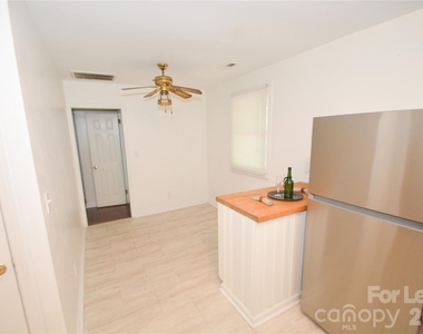 2143 Finchley Drive - Photo Thumbnail 5