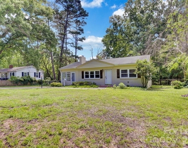 121 Marshdale Avenue Sw - Photo Thumbnail 2